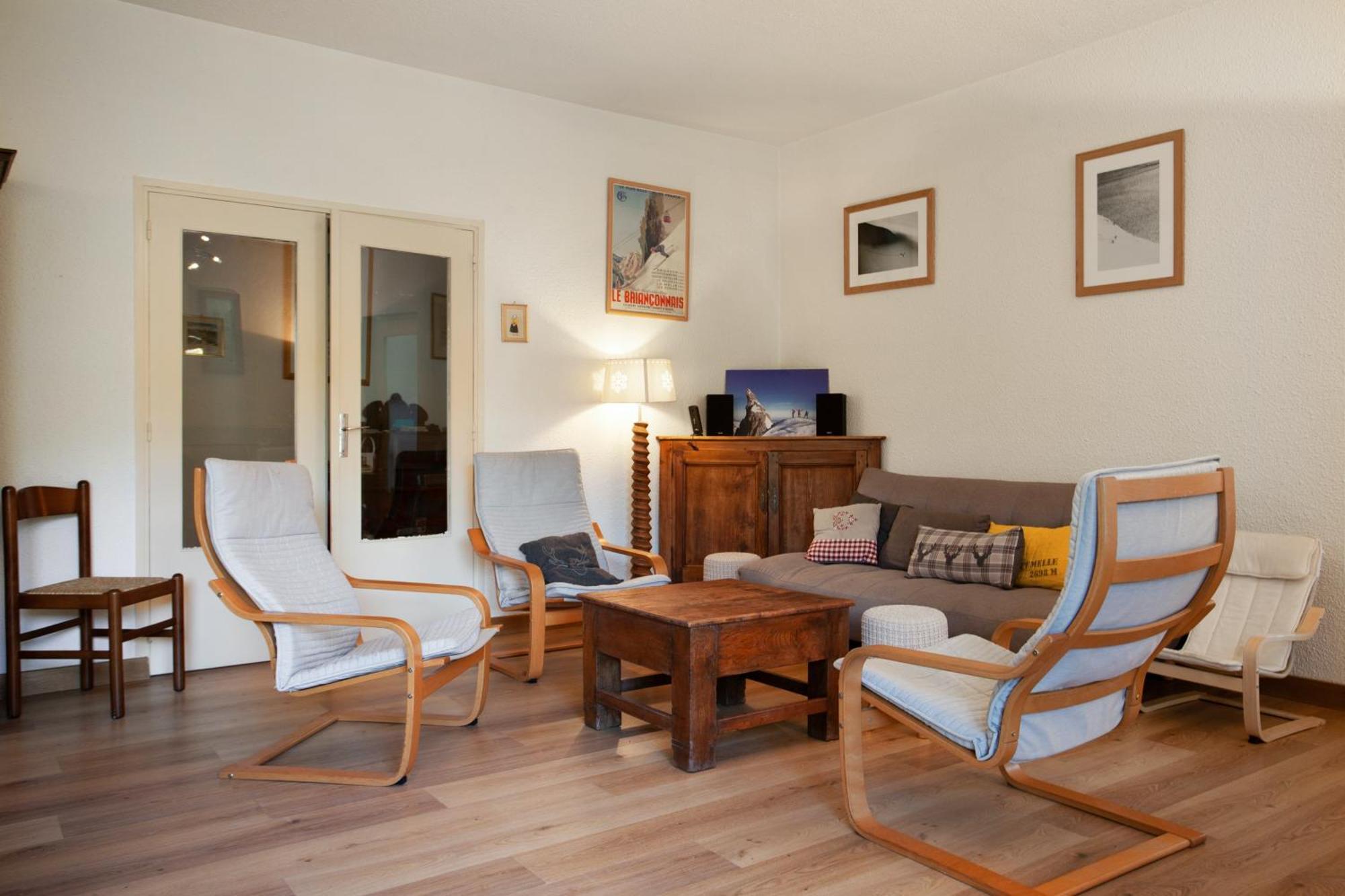 Chalet de 6 chambres avec vue sur la ville balcon et wifi a Briancon a 1 km des pistes Extérieur photo